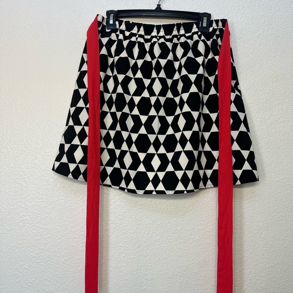 Francesca's Collections Black and White Bubble Skirt Tie Front Cocktail - Picture 2 of 5